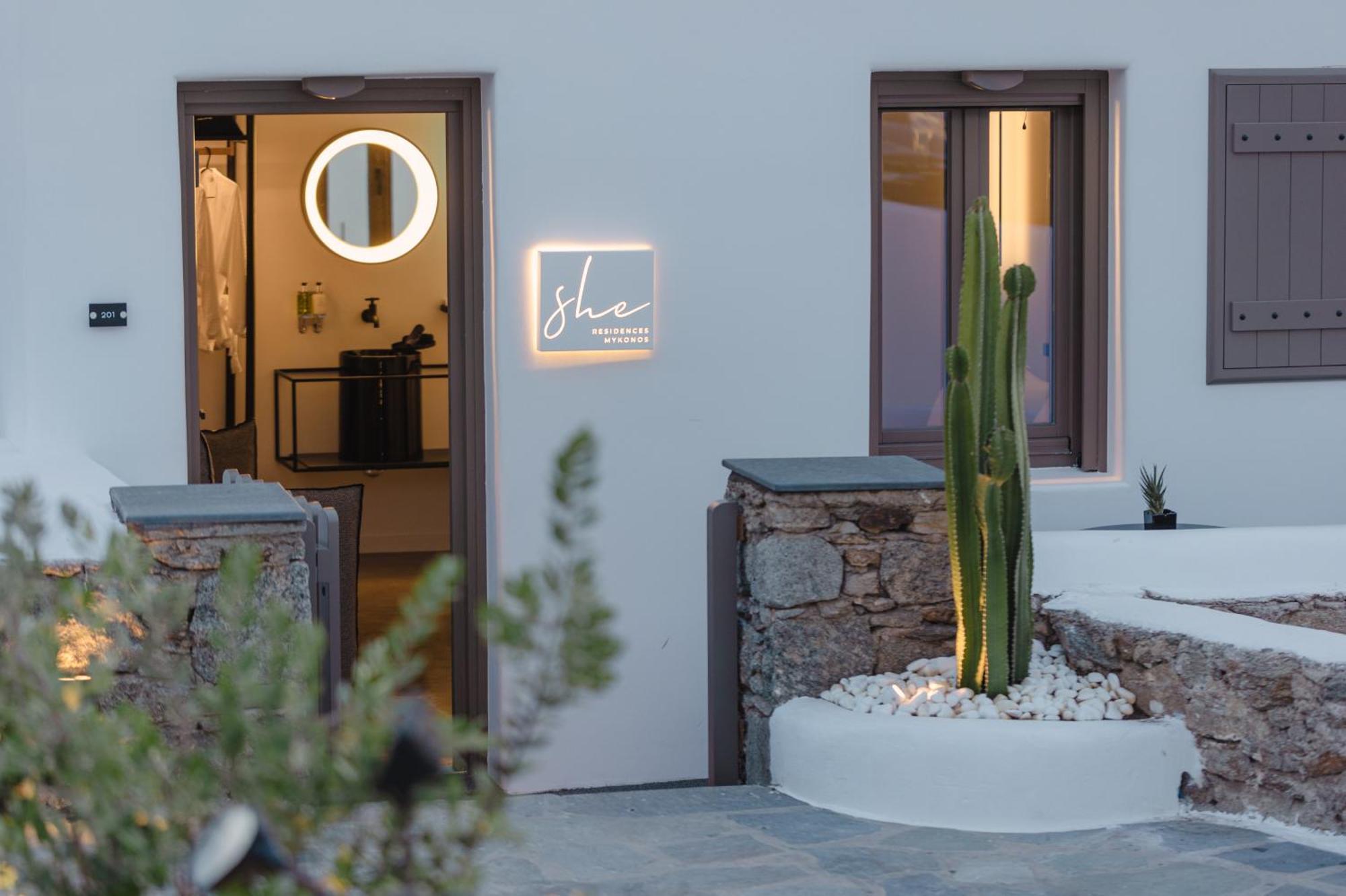 Aparthotel She Mykonos - The Residency à Mykonos Town Extérieur photo